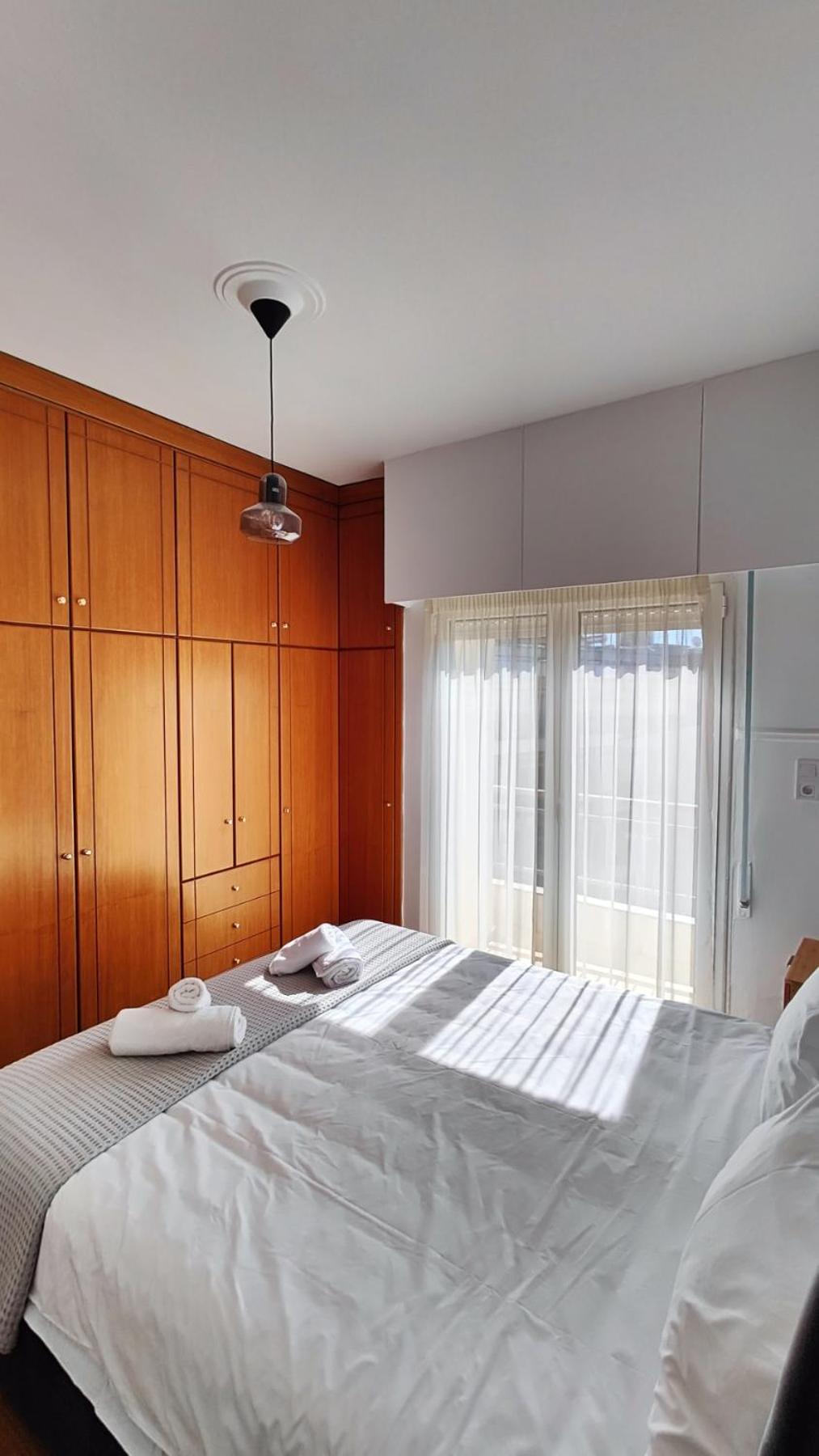 Antonia'S City Apartment อิโออันนินา ภายนอก รูปภาพ